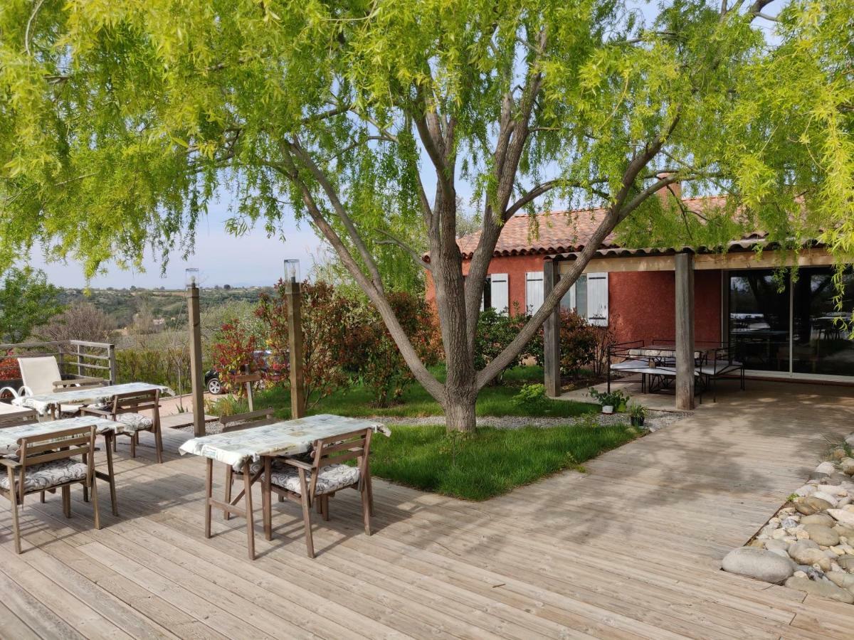 Les Terrasses De Valensole Bed & Breakfast Exterior photo